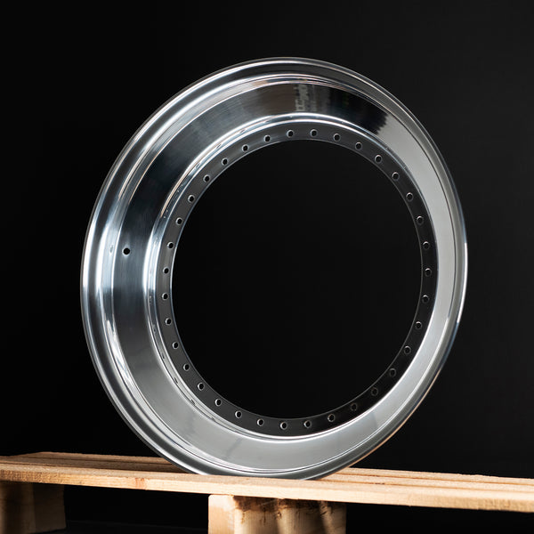 17-19" Ronal - Aluminium 30 Bolt Outer Wheel Lip